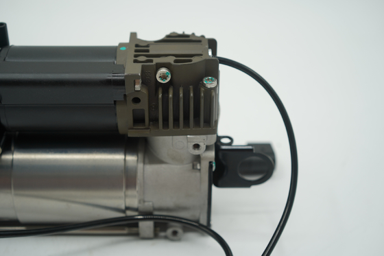VW PORSCHE Audi Q7 Air Suspension Compressor 4L0689007C 7L0698007D